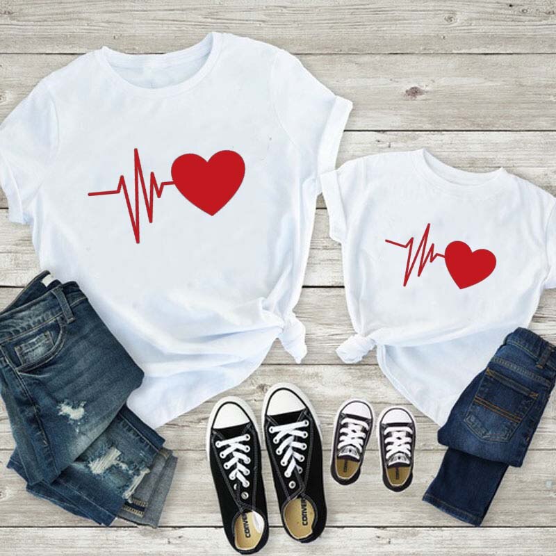 family matching clothes mommy and me t-shirt mother daughter red love funny printing mother and daughter tops