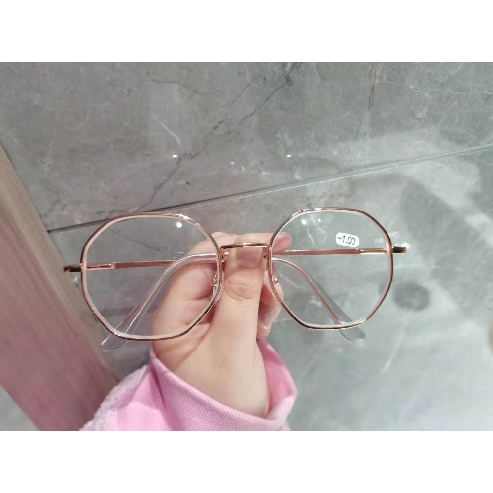 2023 Ultra-Light  Myopia Glasses for Women and Men Alloy Frame Fashion Female Eyewear -1.0 To -6.0